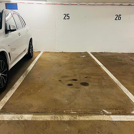 Ladenwohnung In Kreuzberg Mit Parkplatz In Einer Tiefgarage Berlin Eksteriør bilde