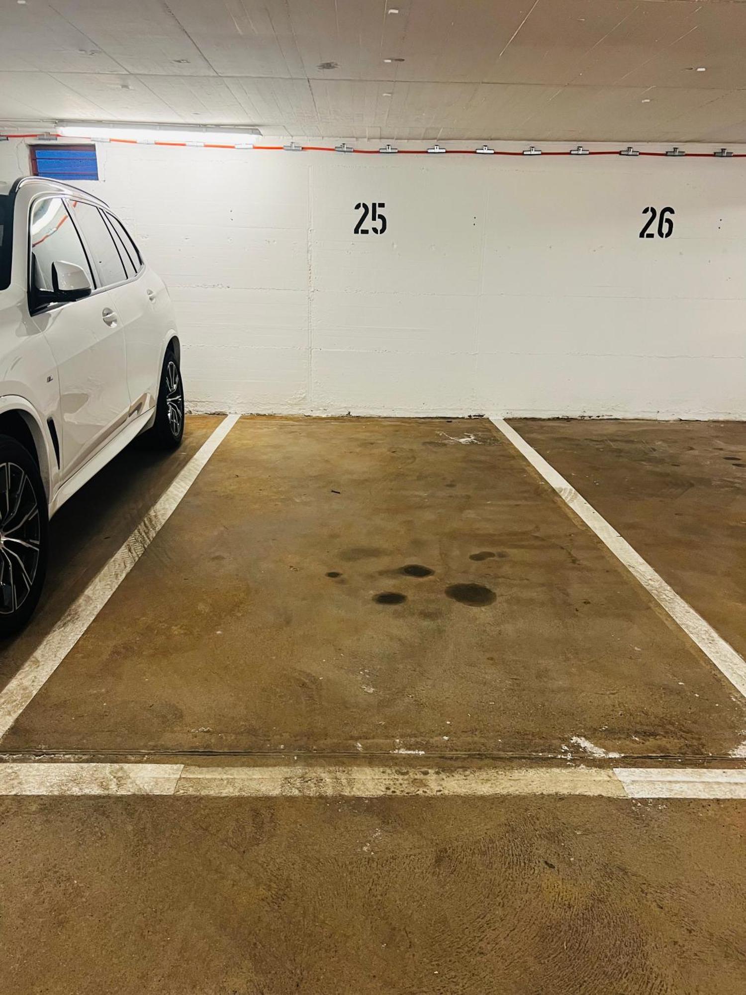 Ladenwohnung In Kreuzberg Mit Parkplatz In Einer Tiefgarage Berlin Eksteriør bilde