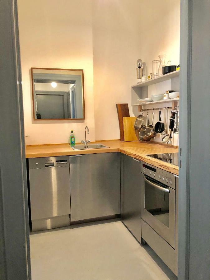 Ladenwohnung In Kreuzberg Mit Parkplatz In Einer Tiefgarage Berlin Eksteriør bilde